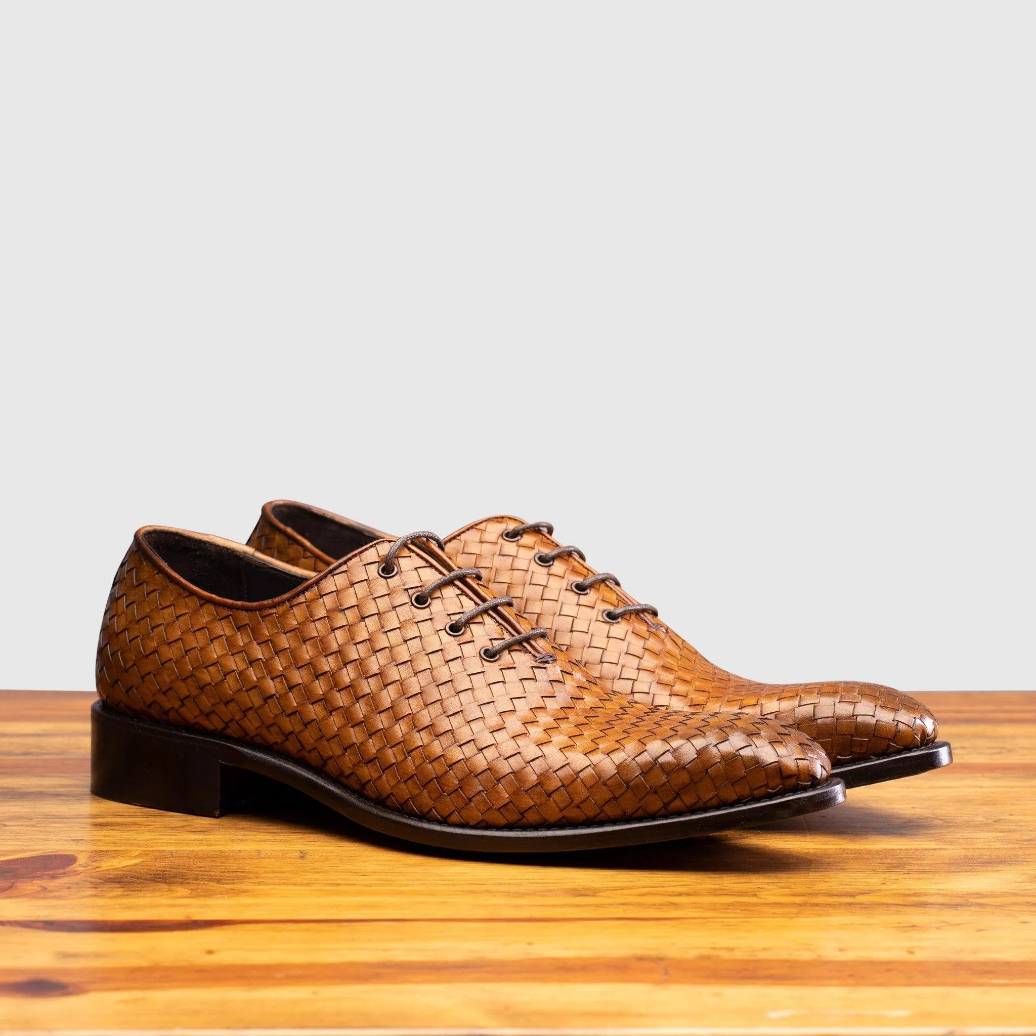 5373 Calzoleria Toscana Woven Lace-Up