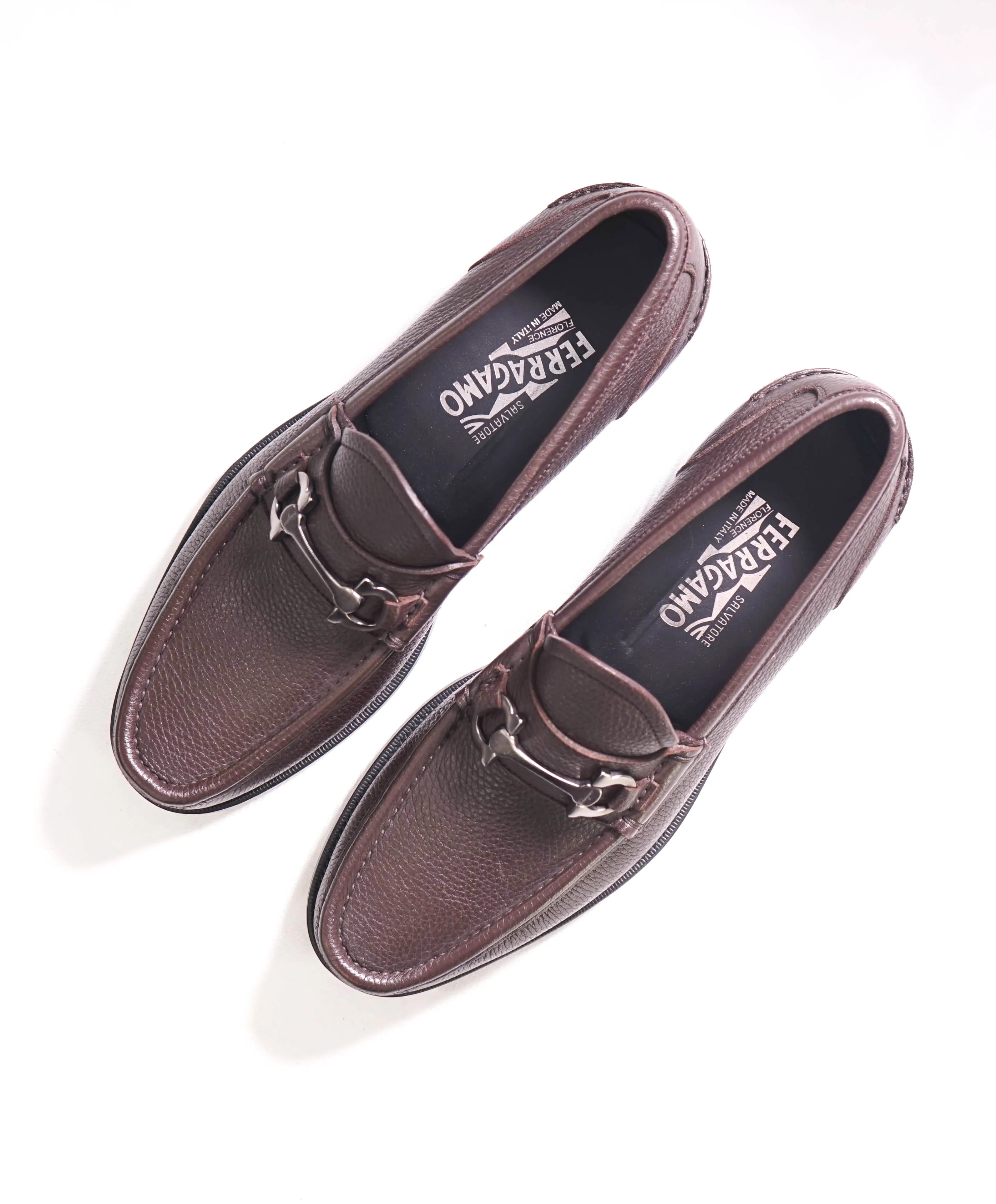 $850 SALVATORE FERRAGAMO - “BOLD" Gancini Bit Loafer Brown Leather - 9.5 D