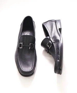 $850 SALVATORE FERRAGAMO - “GRANDIOSO" Gancini Bit Loafer Black Leather - 9.5 D