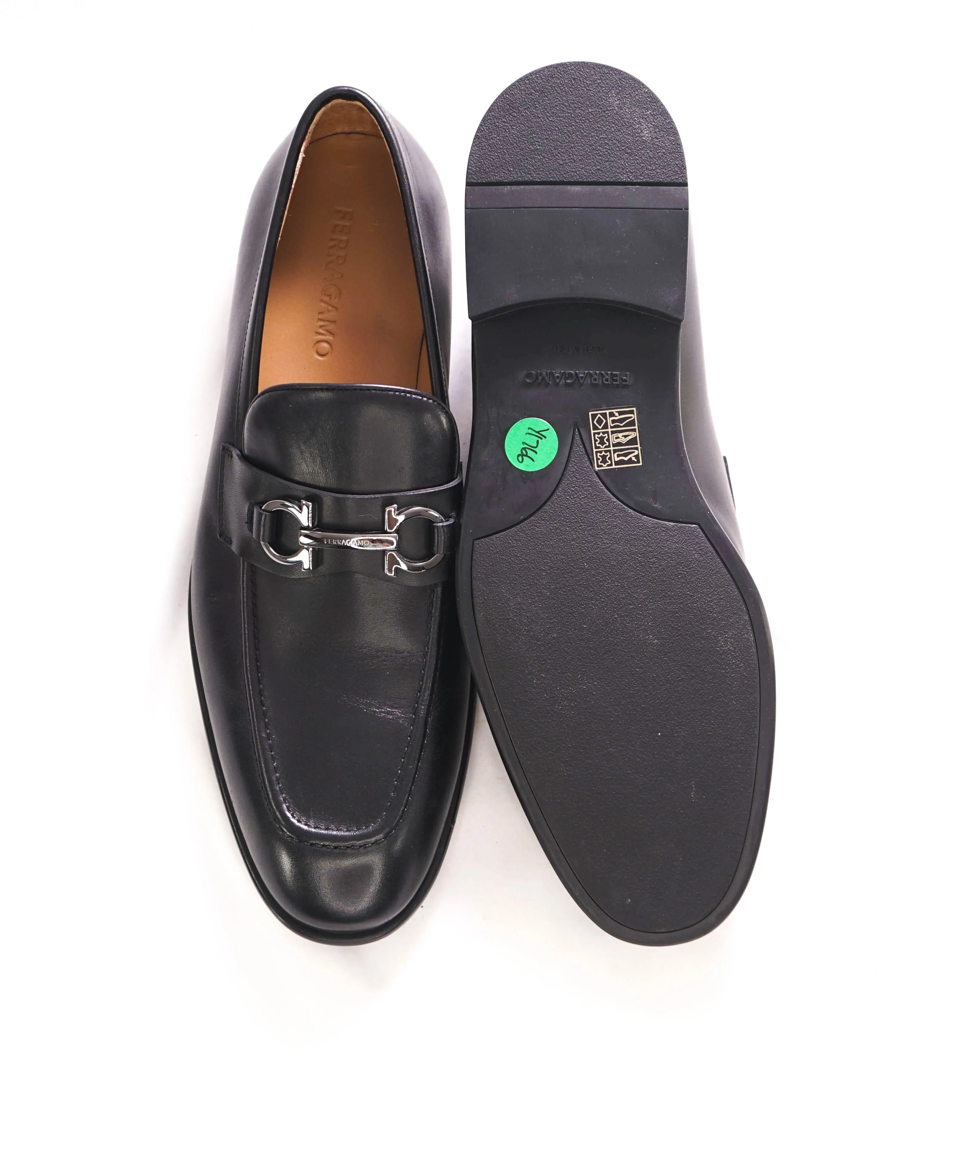 $895 SALVATORE FERRAGAMO - “FOSTER" Gancini Loafer Black Leather - 10 E