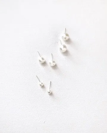Amelia Pearl Earring