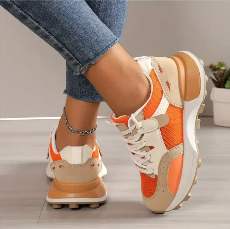 AMY | Fashionable Women's Shoe with Supportive Sole