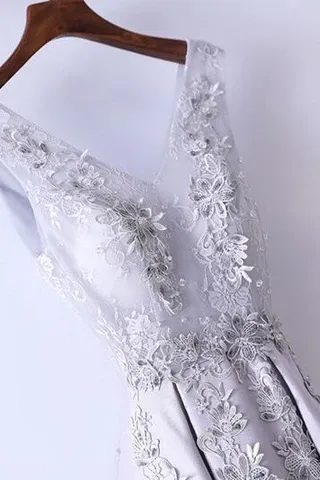 Anneprom Silver Prom Dress Simple Lace A-Line V-Neck Cheap Long Prom Dress APP0289