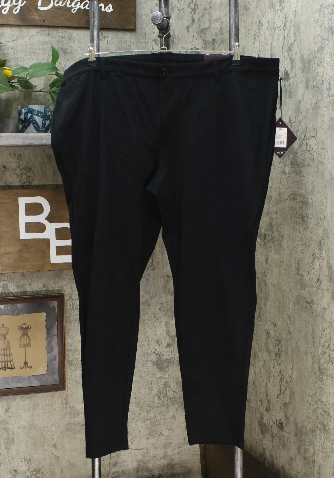 Ava & Viv Women's Plus Size 5 Pocket Design Ponte Skinny Pants