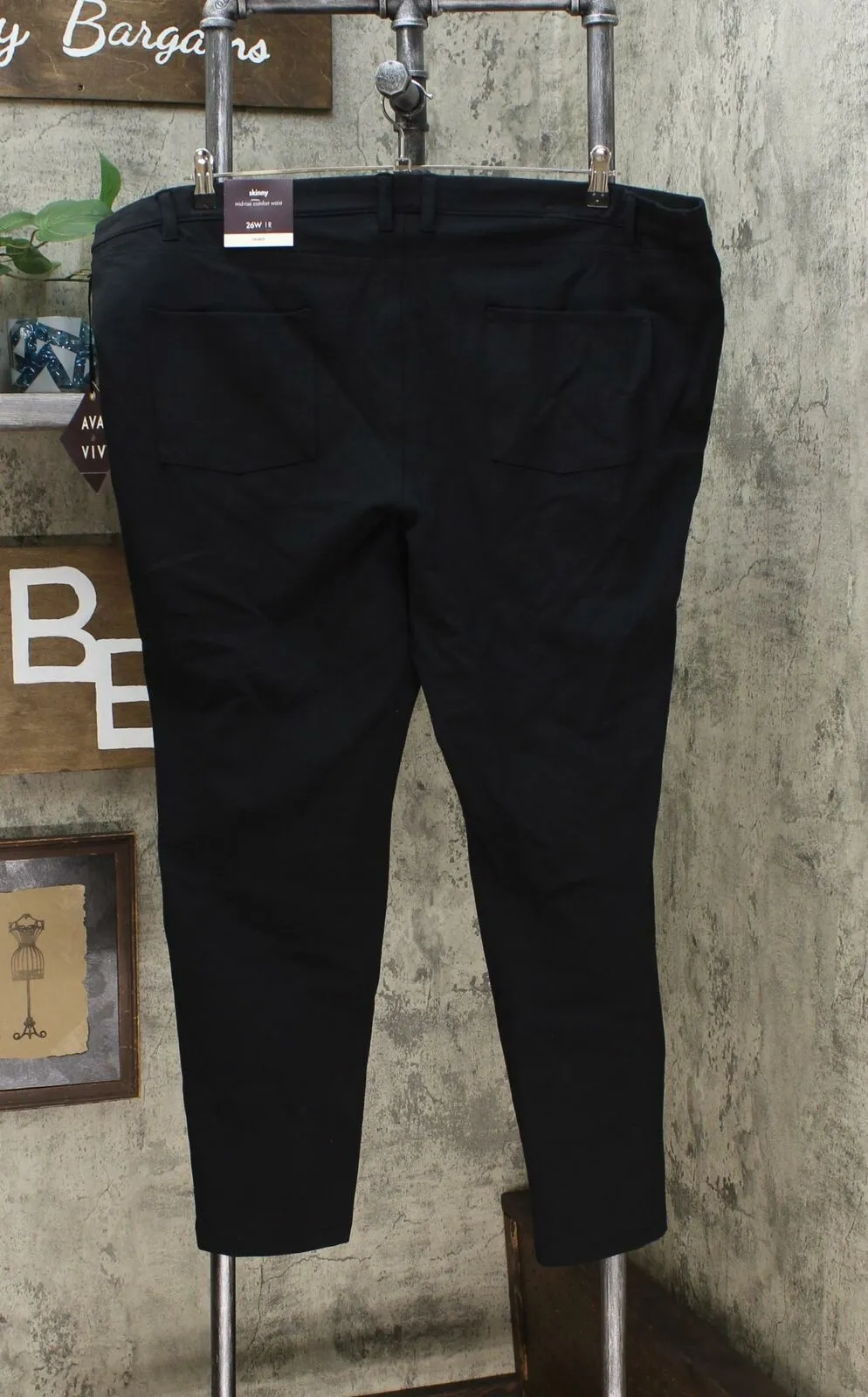 Ava & Viv Women's Plus Size 5 Pocket Design Ponte Skinny Pants