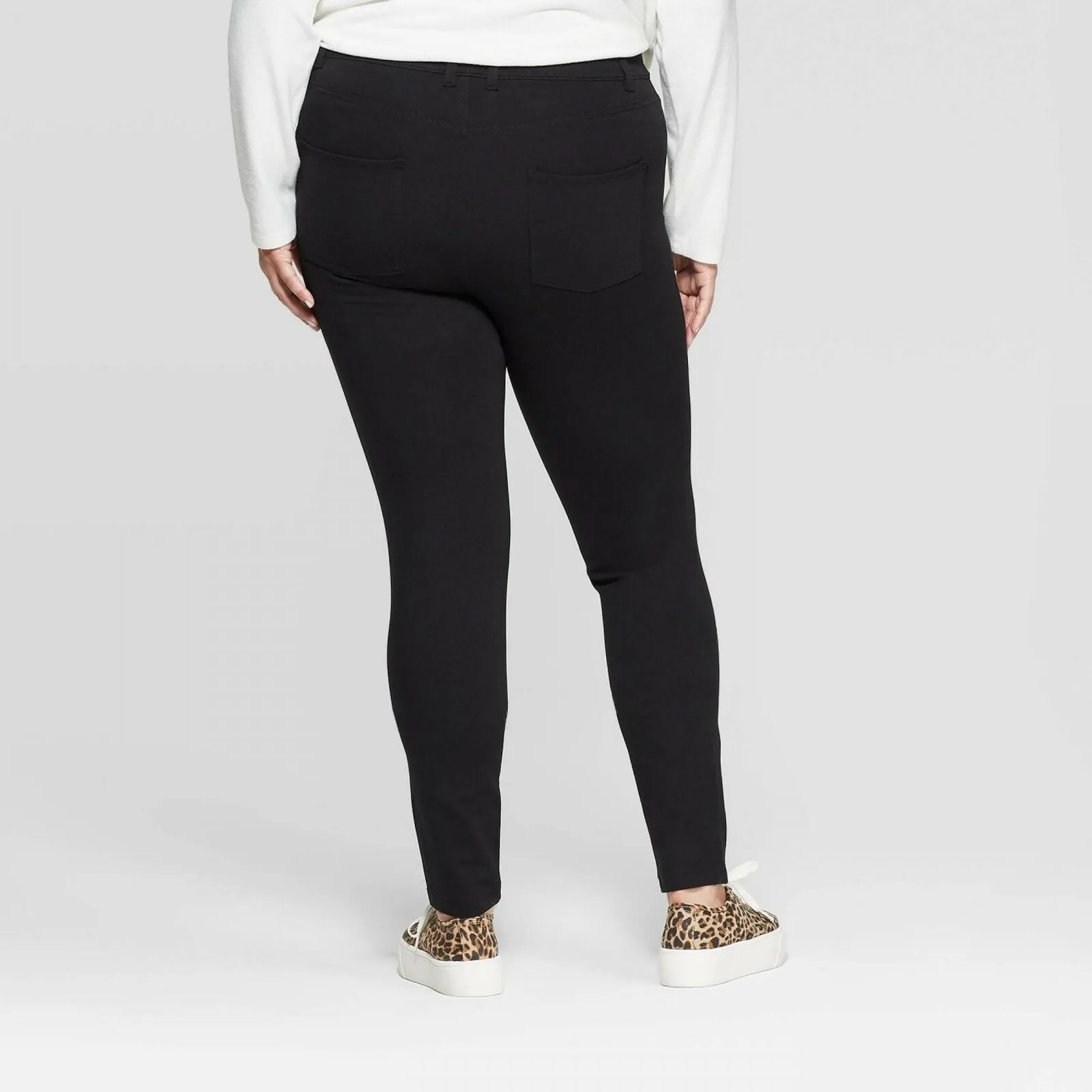 Ava & Viv Women's Plus Size 5 Pocket Design Ponte Skinny Pants
