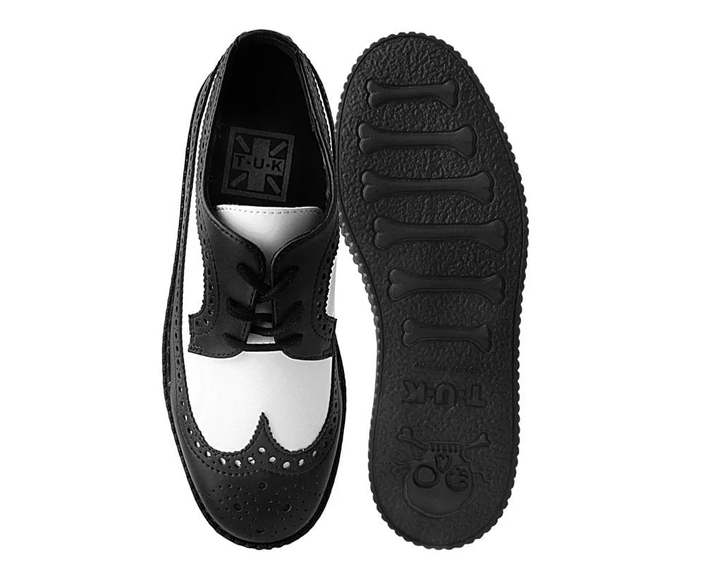 Black & White Wingtip TUKskin™ Viva Low Creeper