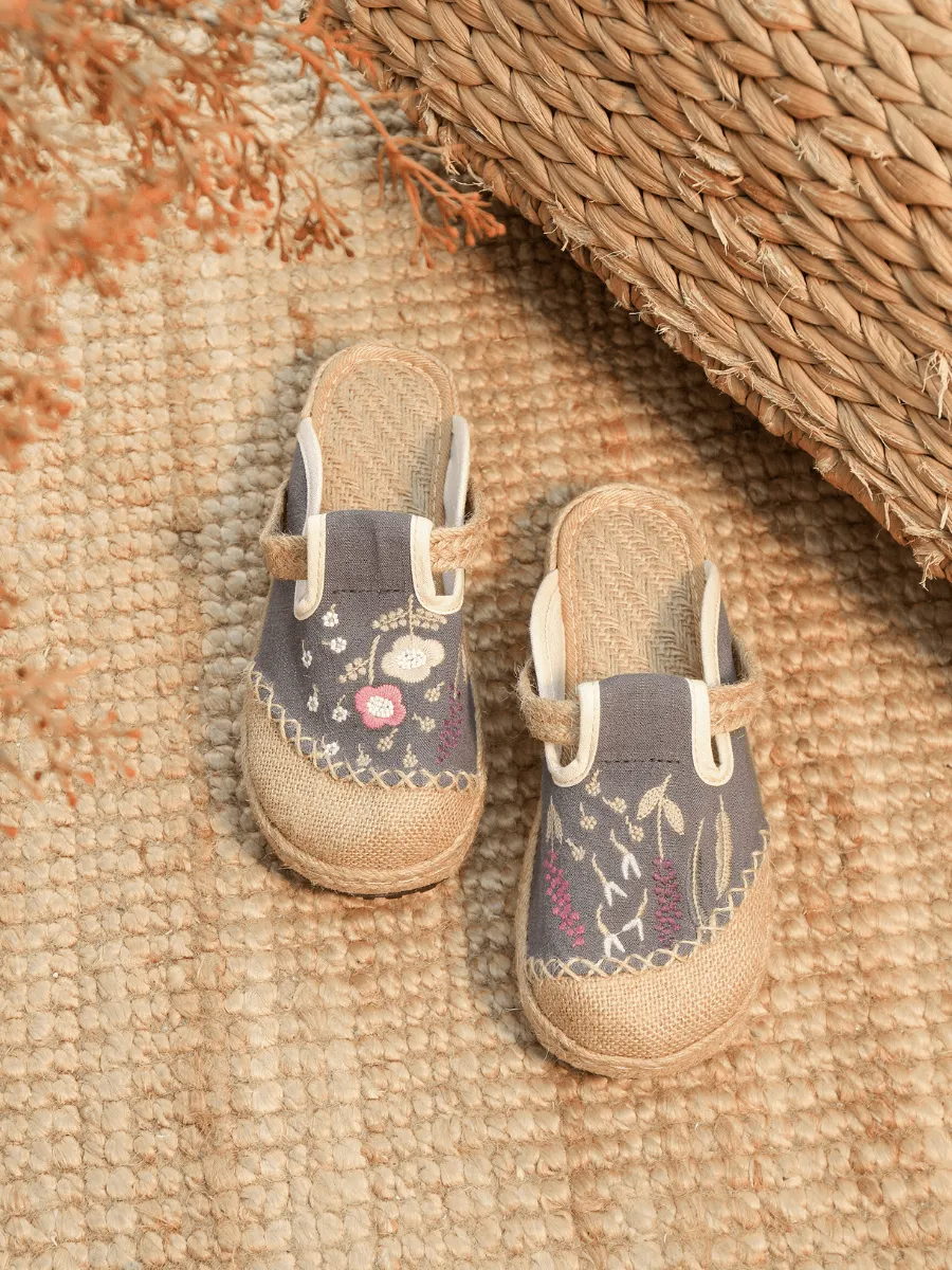 Blossom Wheat Embroidered Linen Mule - Grey