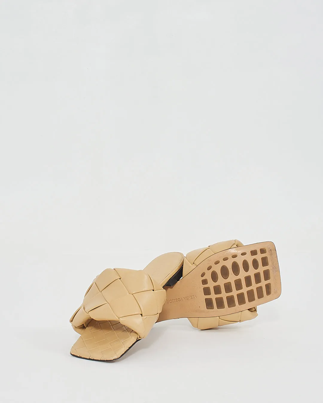 Bottega Veneta Cane Sugar Intrecciato Weave Leather Slides - 38