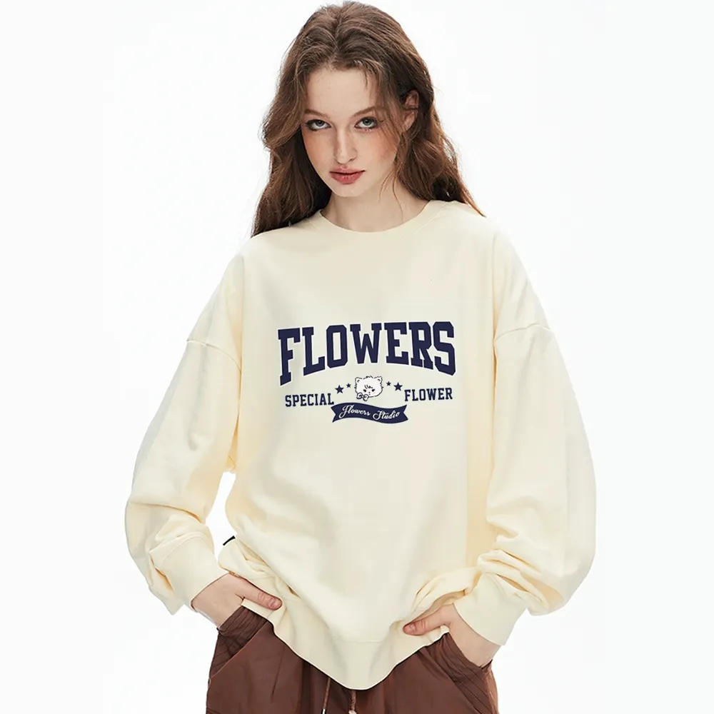 Casual Flowers Bear Sweatshirt