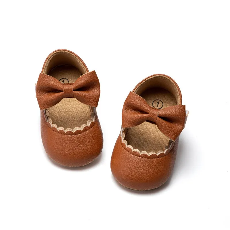 Classic Baby Girl Shoes: Newborn & Infant