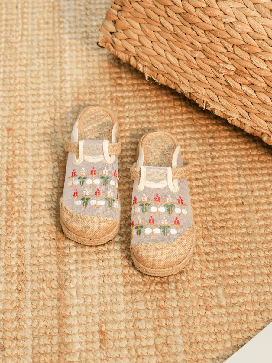 Embroidered Blossom Mesh Linen Upper Mule
