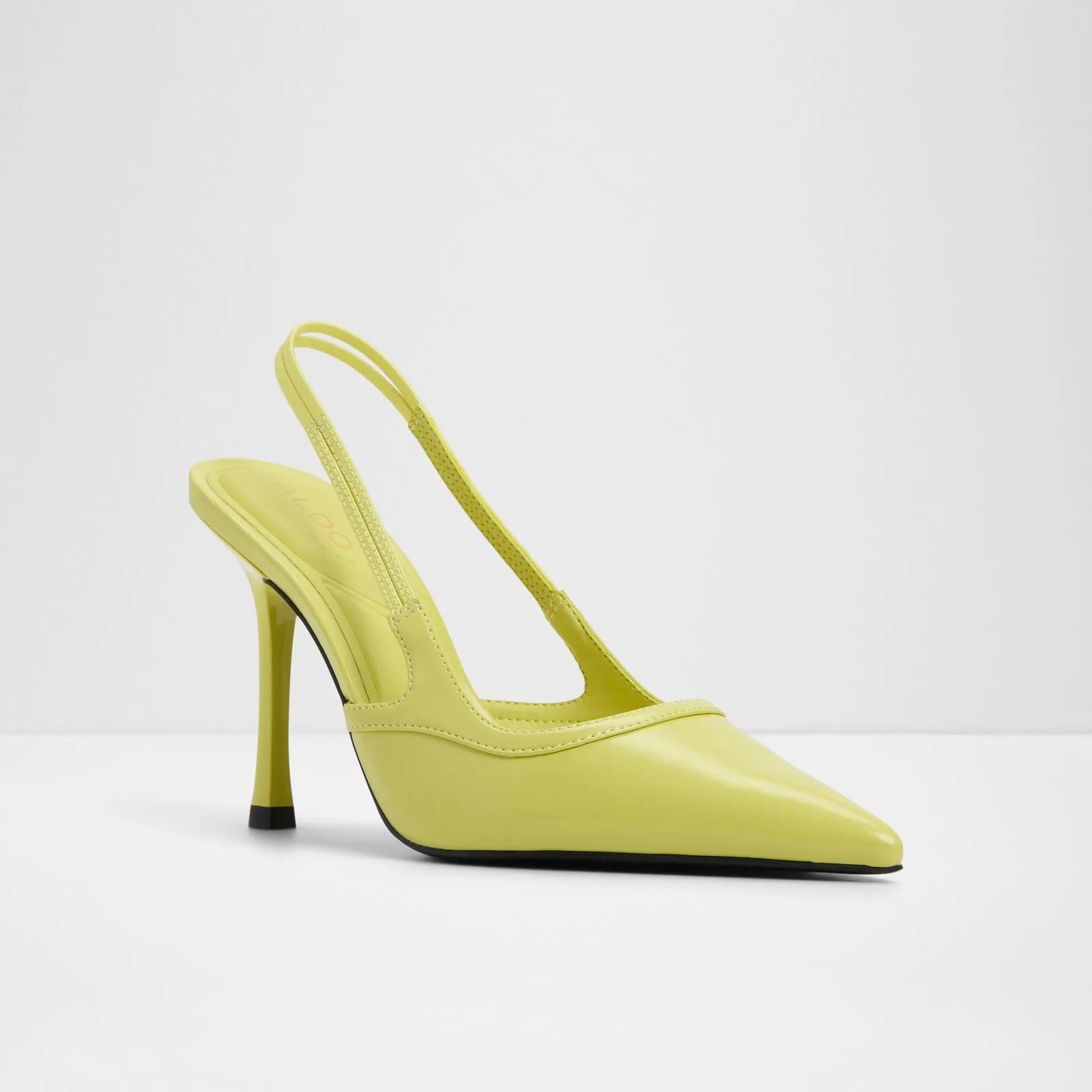 Evania / Heeled Shoes