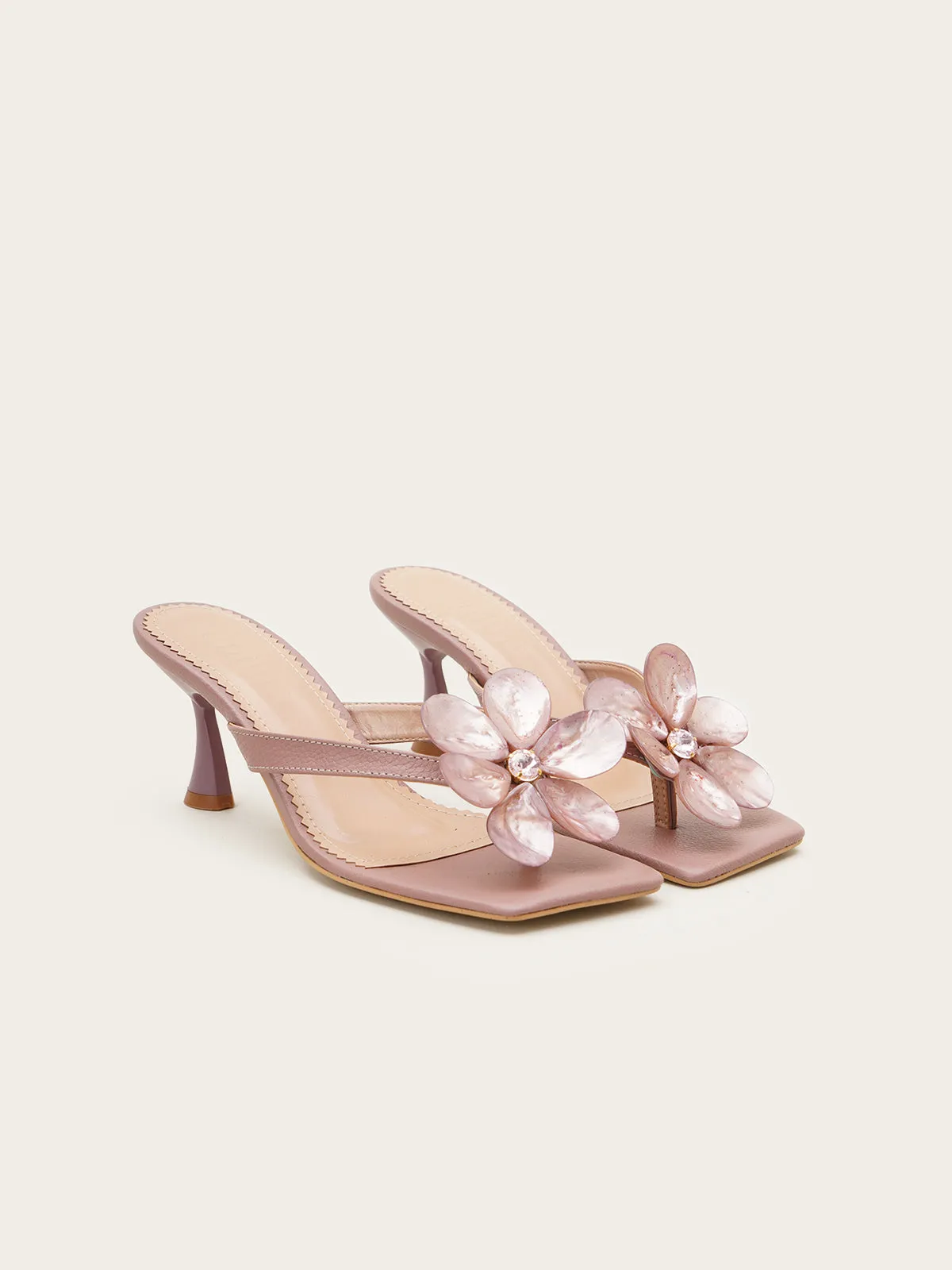 Fleurs Blanches Sandals