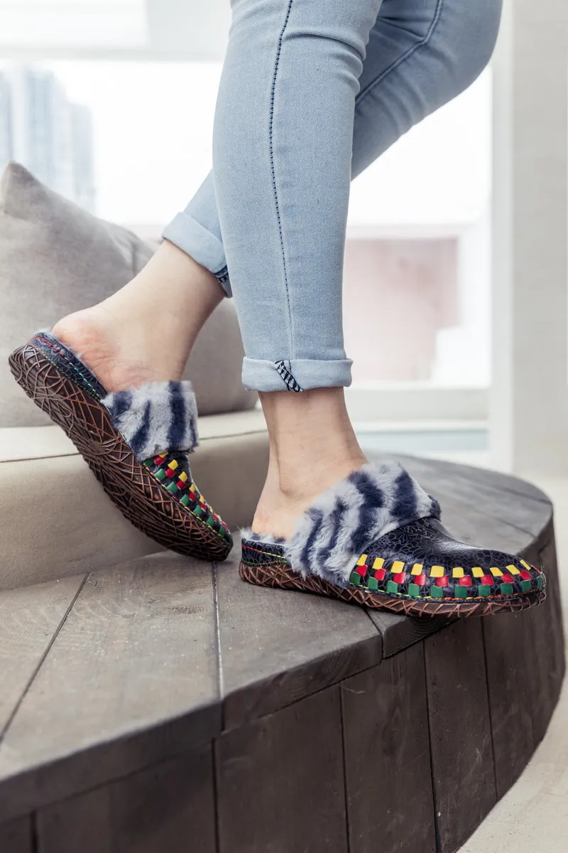 Floral Embossed Wool Lined Leather Slipper - Navy Black