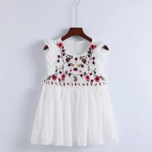 Floral Embroidery Seersucker Blouse