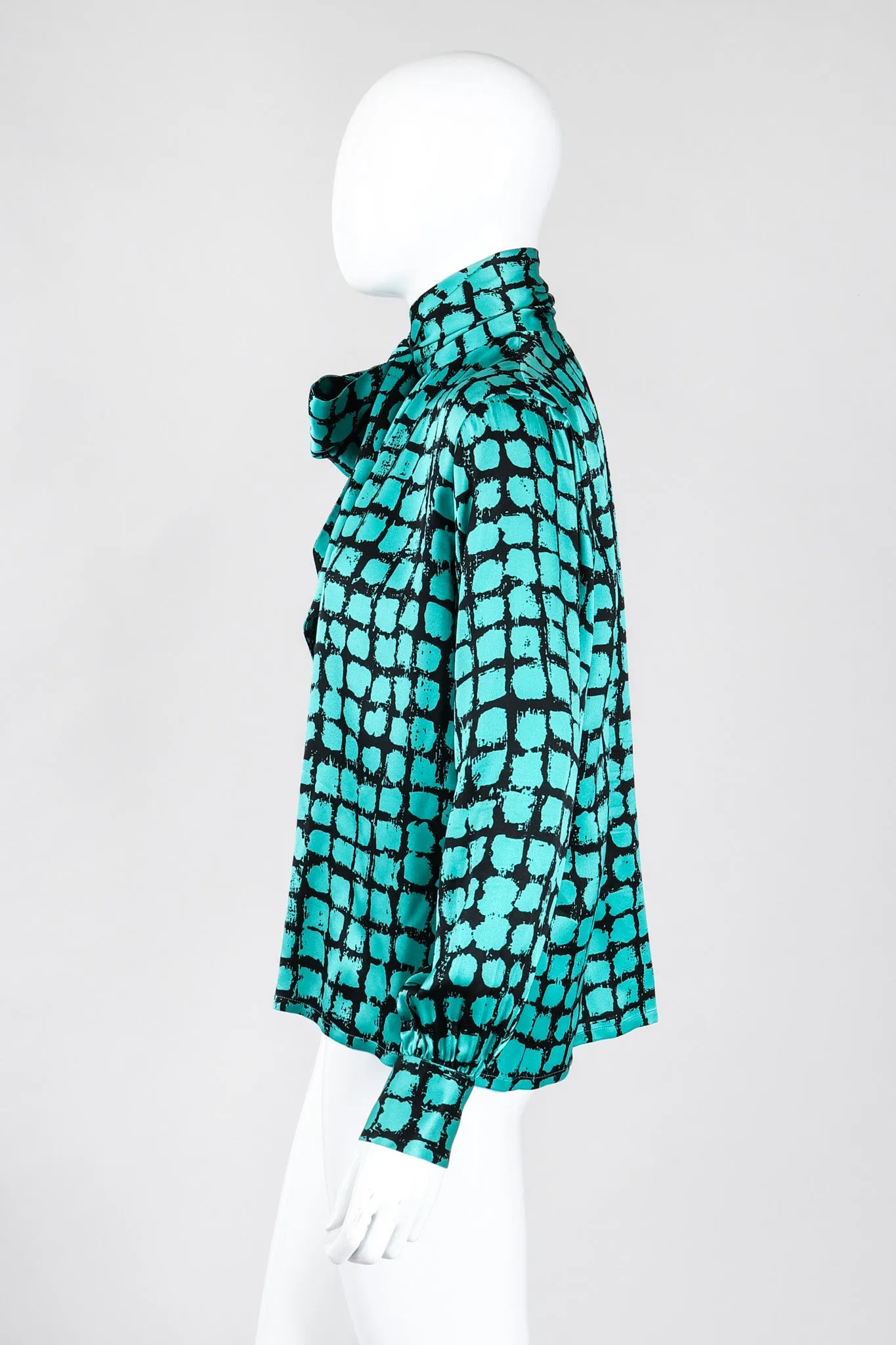 Graphic Silk Bow Blouse & Tie