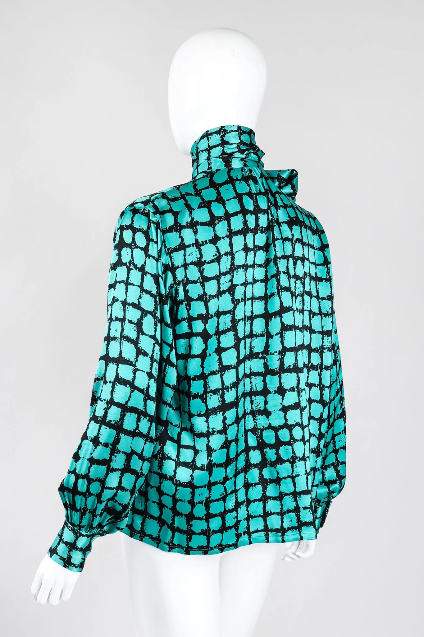 Graphic Silk Bow Blouse & Tie