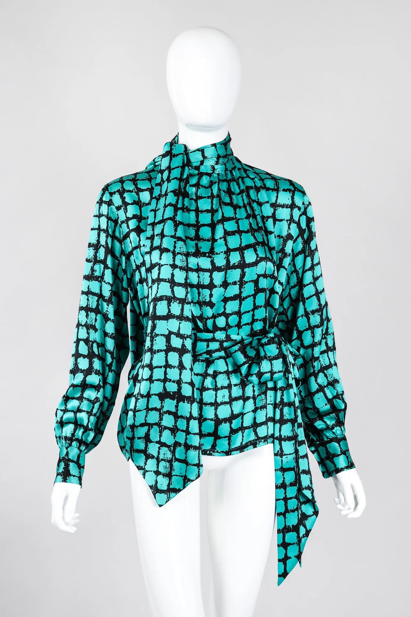Graphic Silk Bow Blouse & Tie