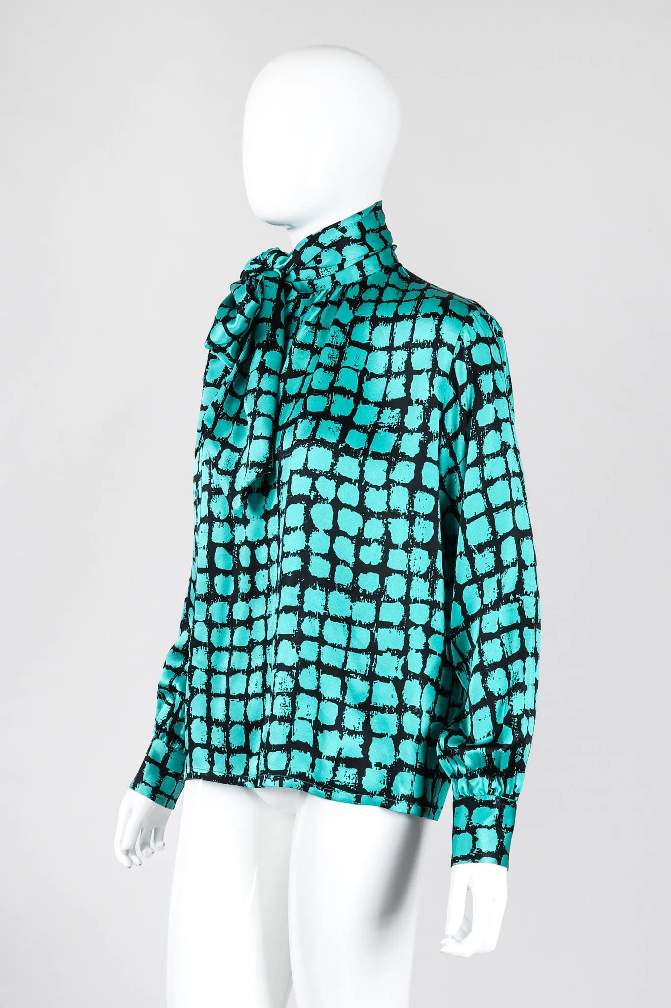 Graphic Silk Bow Blouse & Tie
