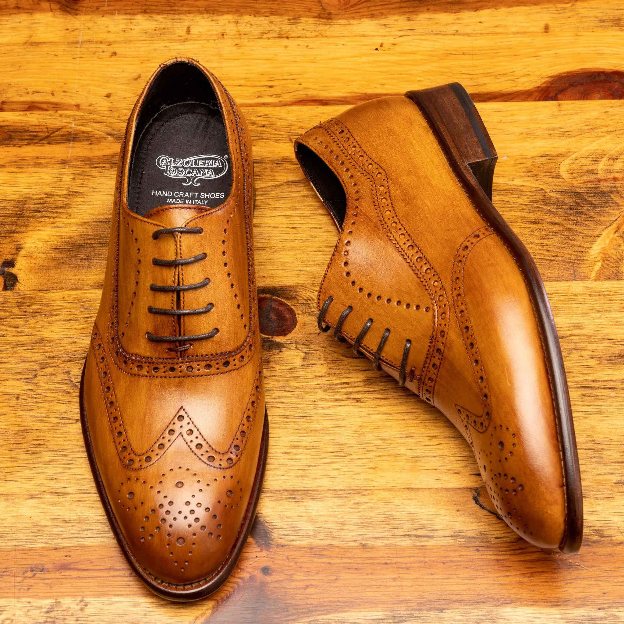 H742 Calzoleria Toscana Balmoral Wingtip