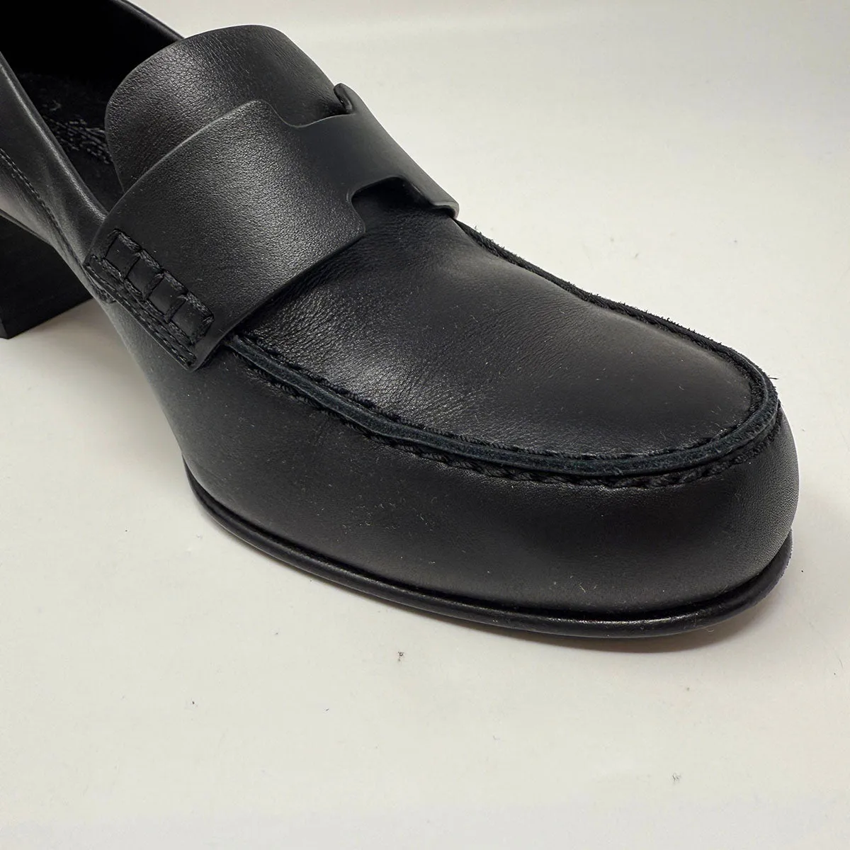 Hermes Intemporelle 50 H Logo Pumps