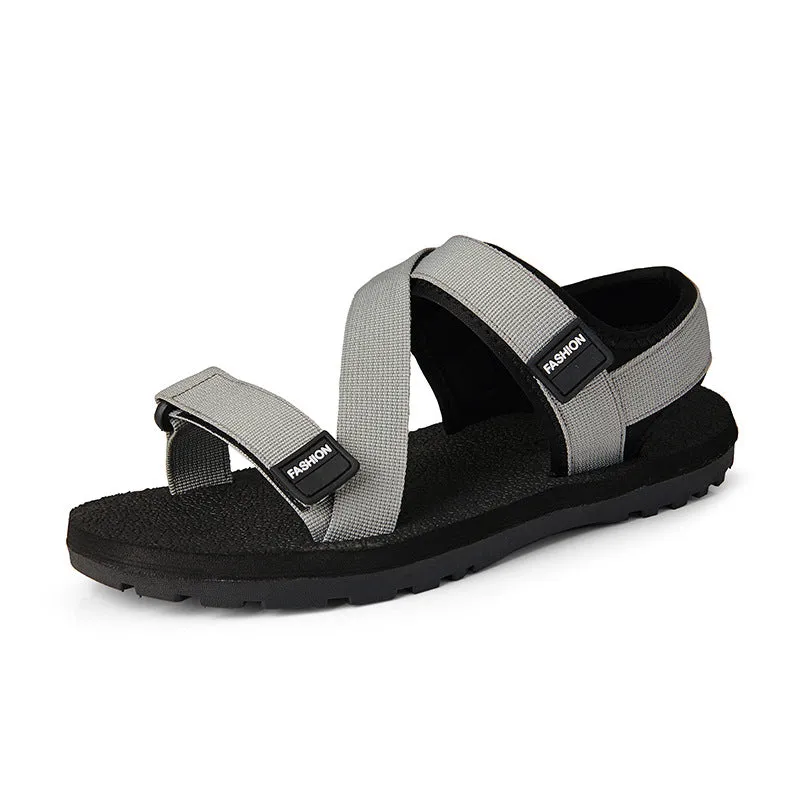 INSTOCK- New Men's Sandals Fashion Casual Beach Shoes