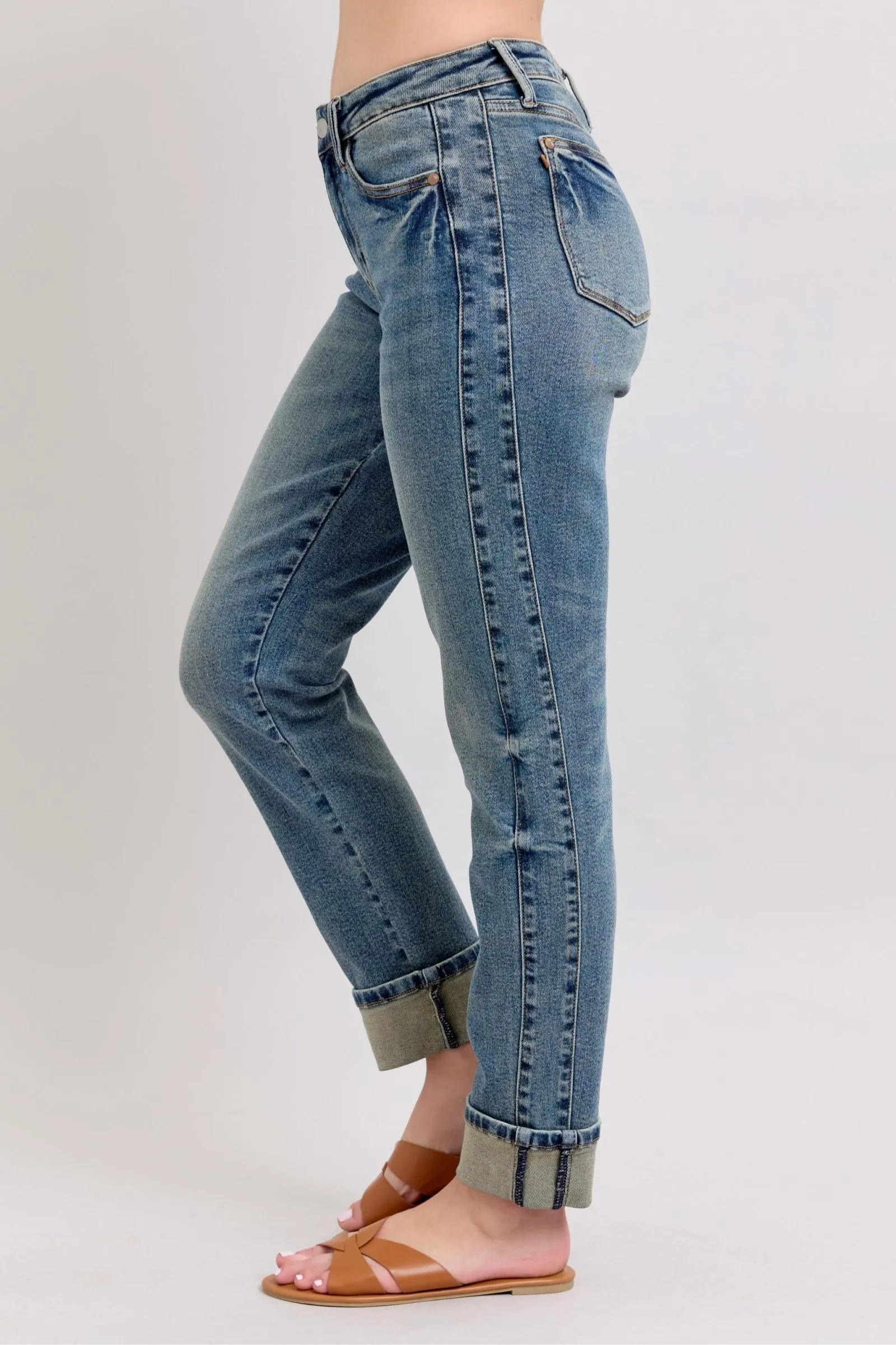 Judy Blue "Riley" Vintage Wash Cuffed Boyfriend Jean