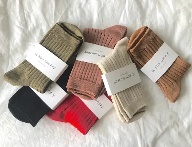 le bon shoppe / her socks