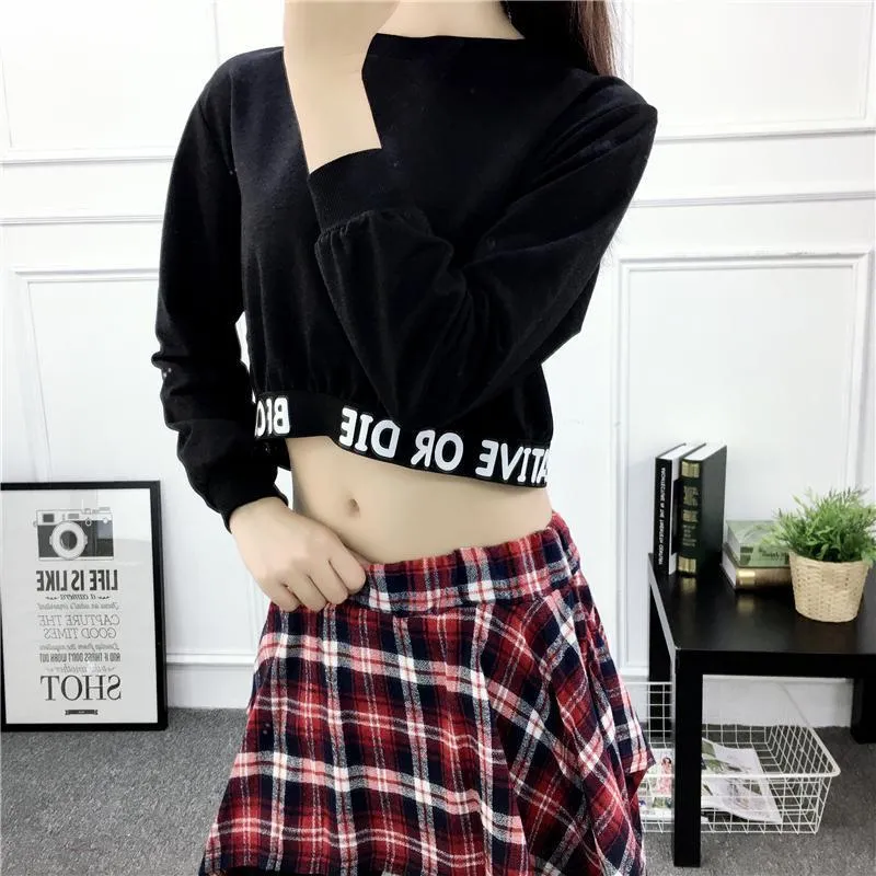 Long Sleeve Round Neck Crop Sweatshirt