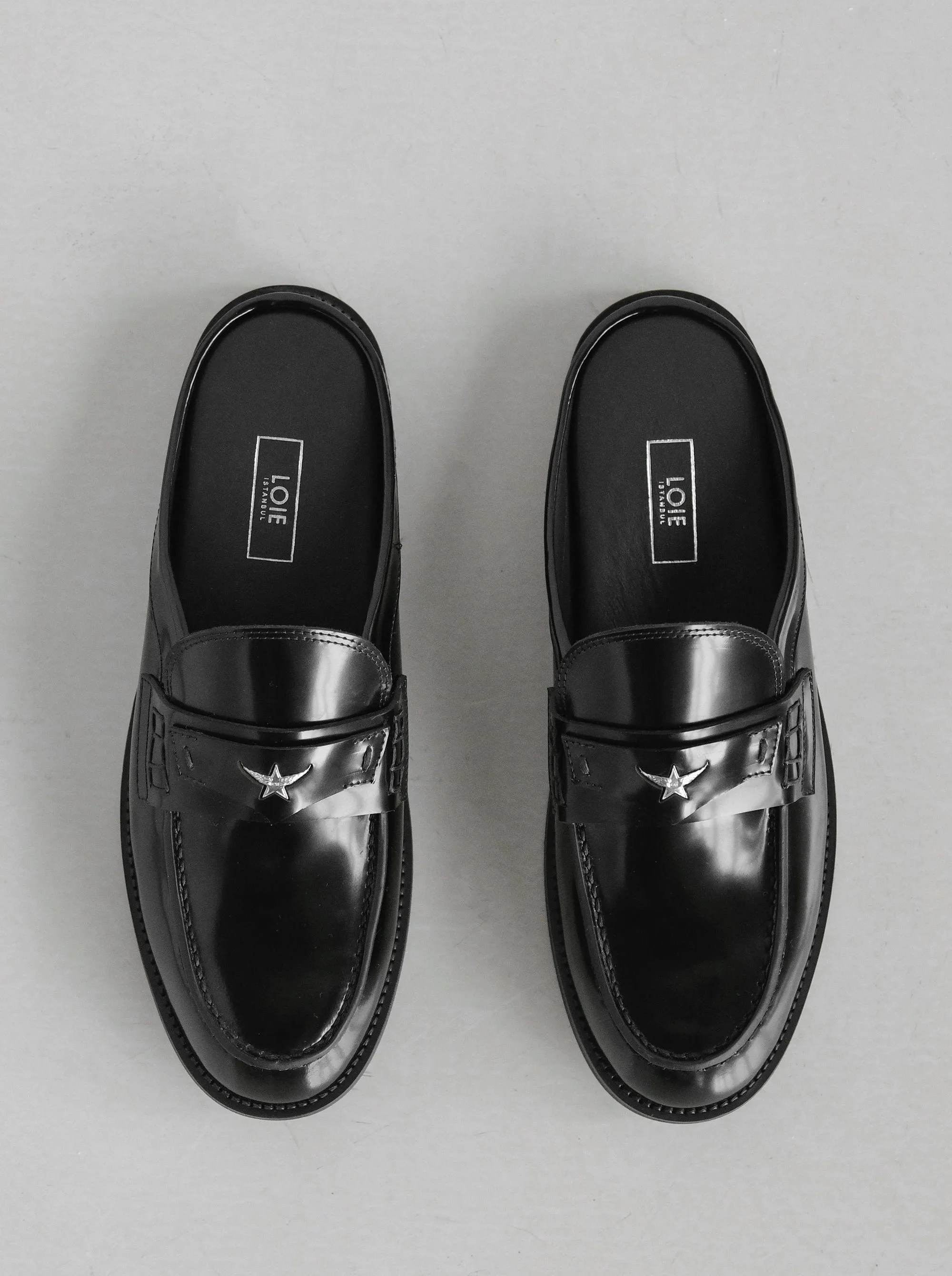 MAMO BLACK PATENT MULES SLIPPERS