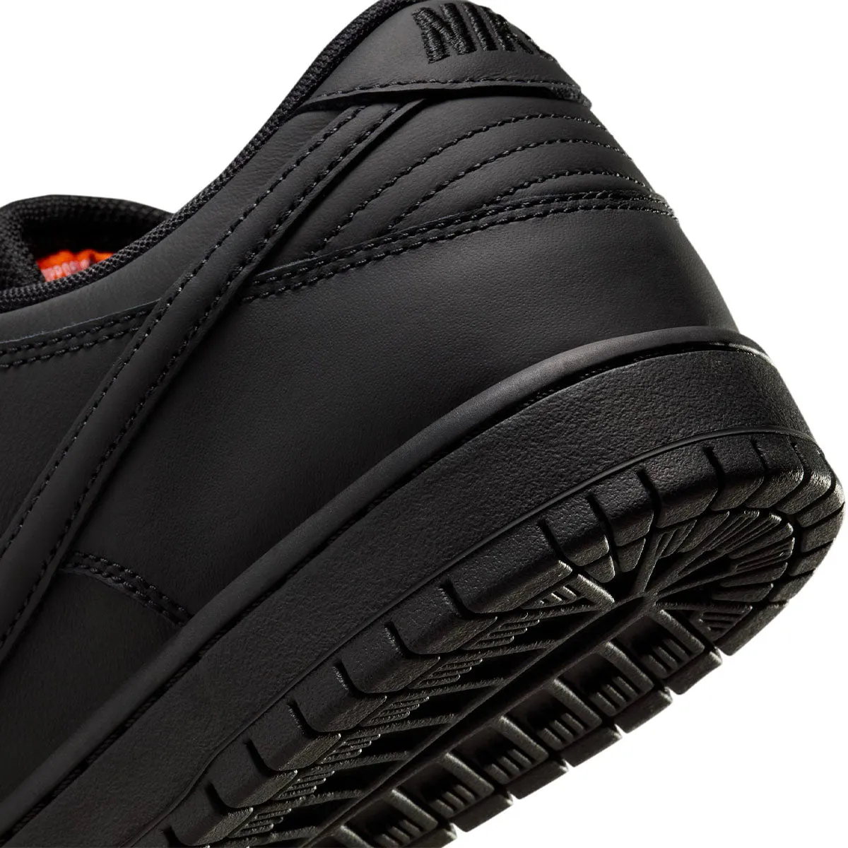 Nike SB - Dunk Low Pro Shoes Triple Black