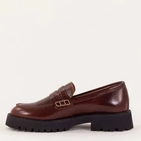 Sessun Barcelo Loafer Mogano