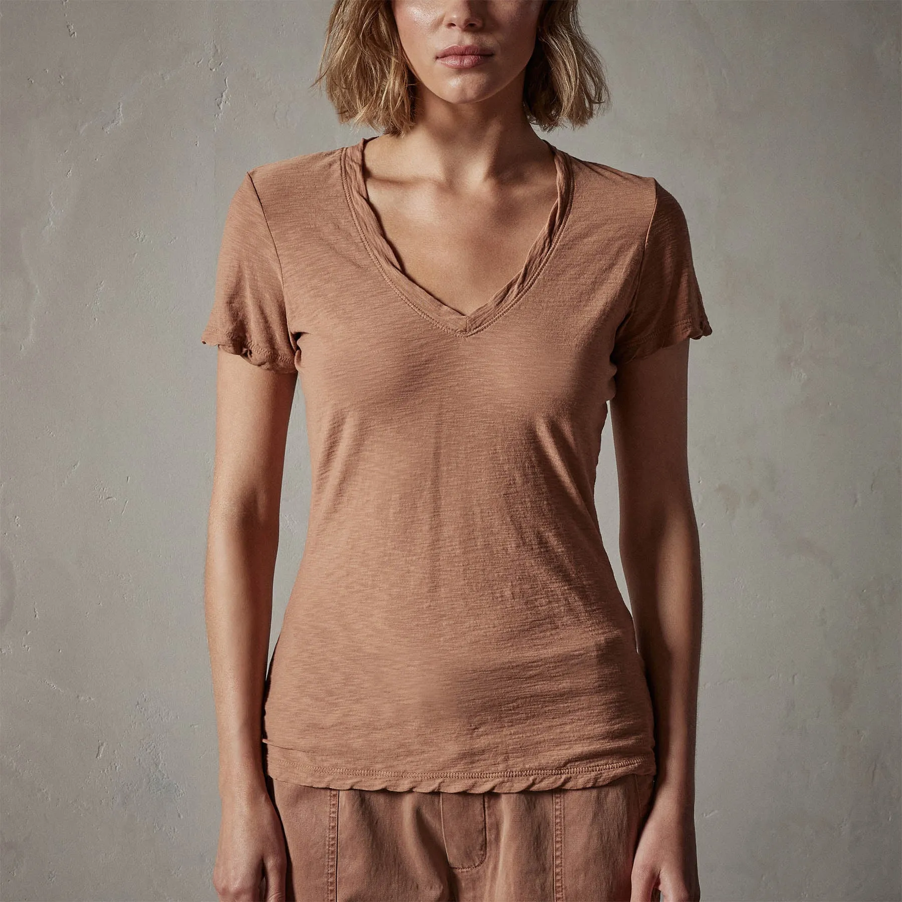 Sheer Slub Casual V Neck - Nutmeg