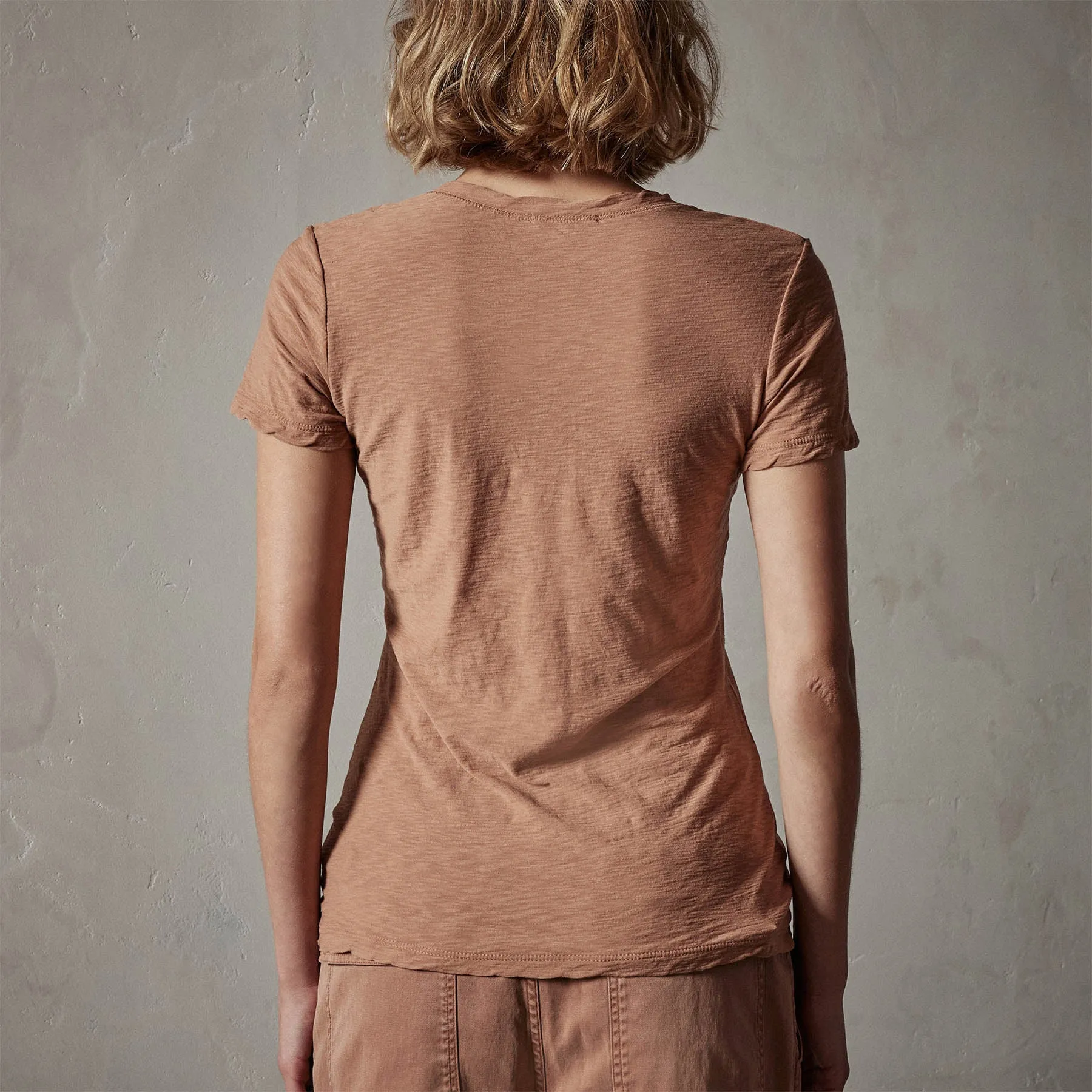 Sheer Slub Casual V Neck - Nutmeg