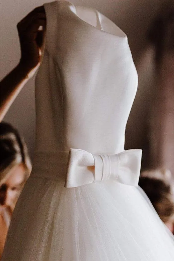 Simple Modest Ivory Tulle Wedding Gowns Backless Wedding Dress  WD313