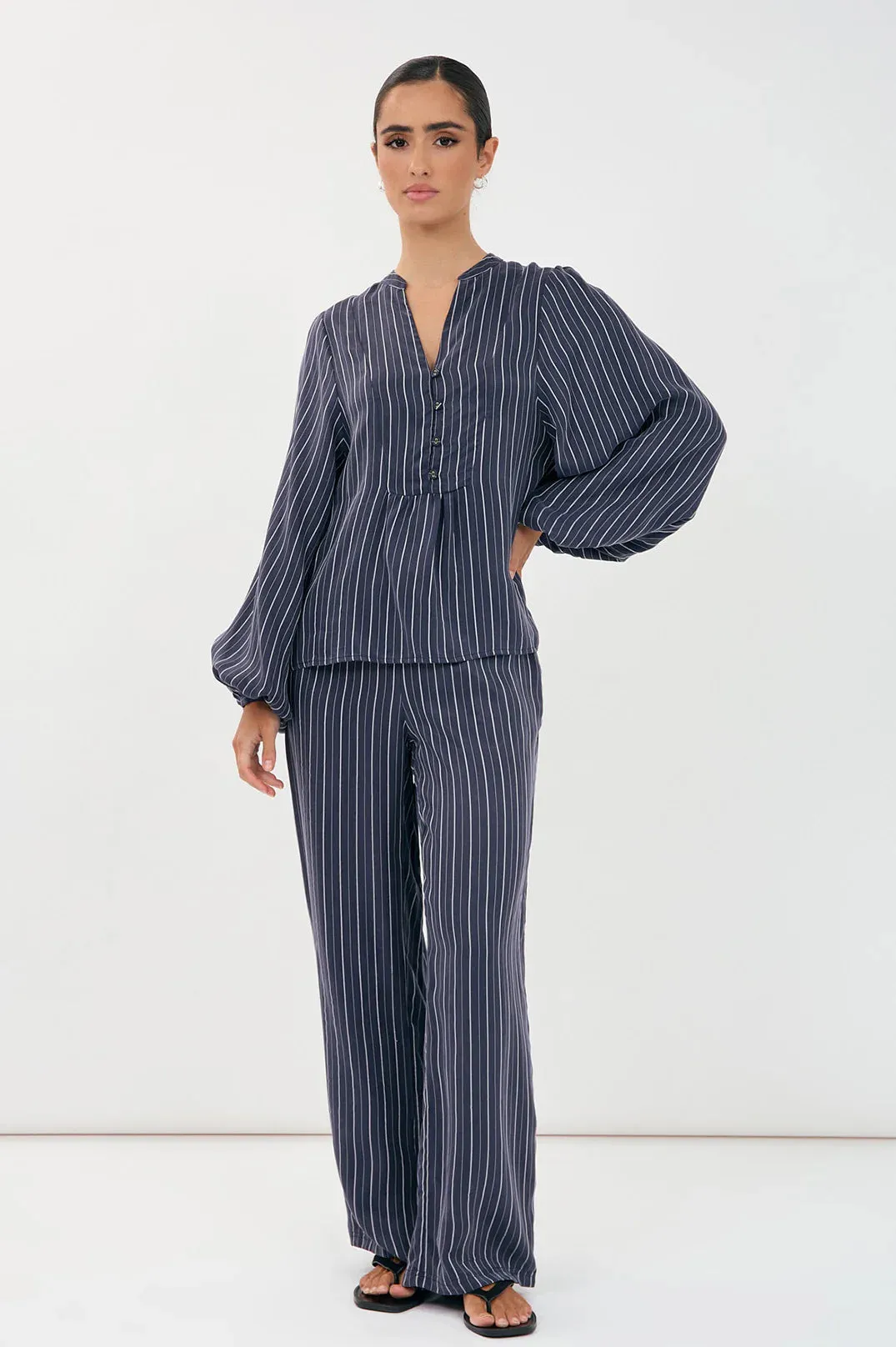 Striped Relaxed Fit Pant – Navy