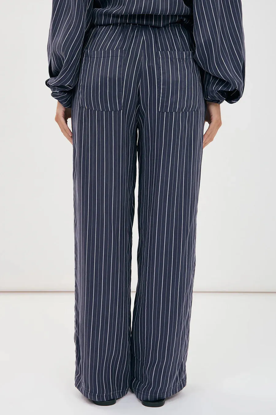 Striped Relaxed Fit Pant – Navy