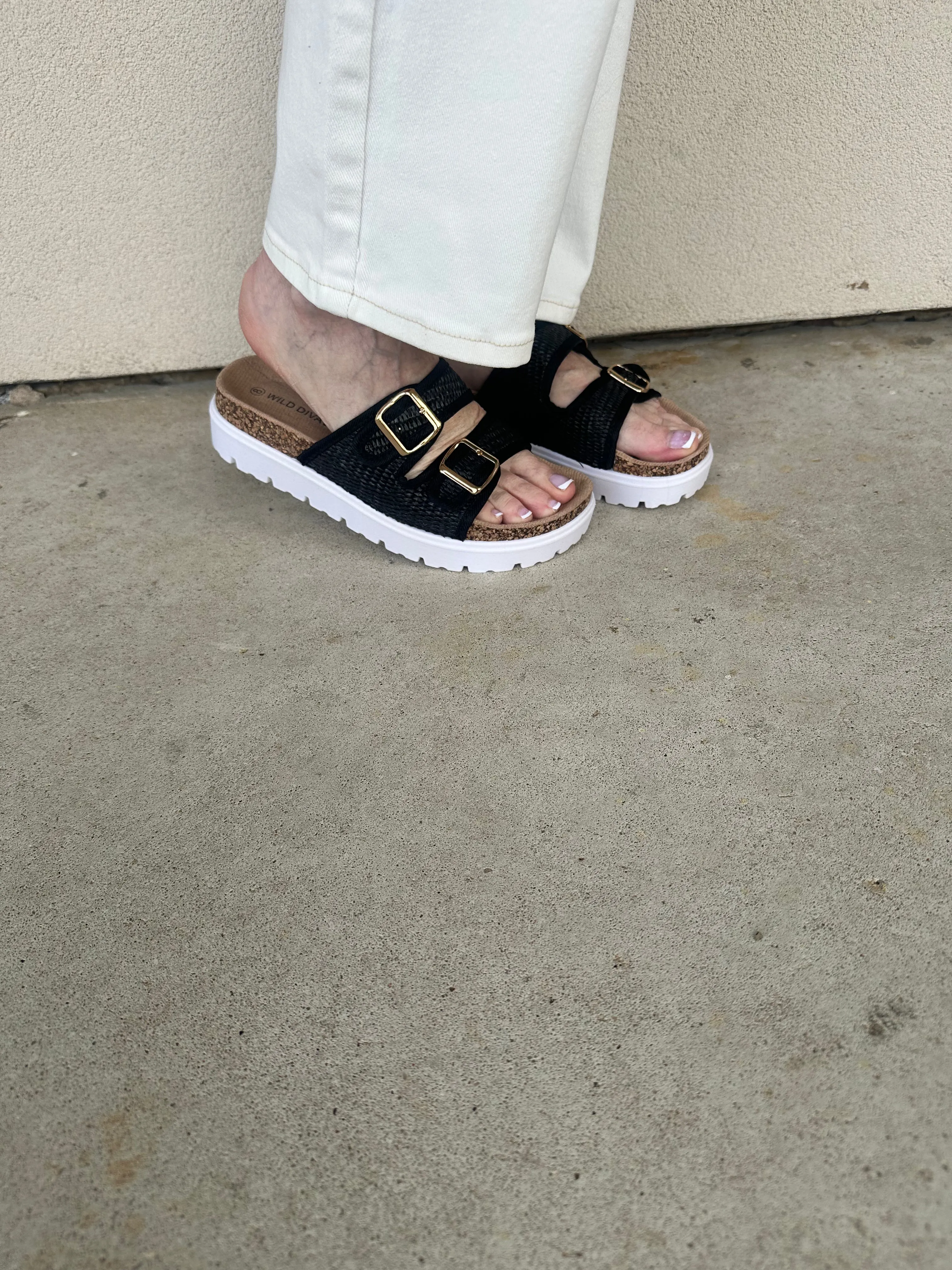 The Joonie Sandal