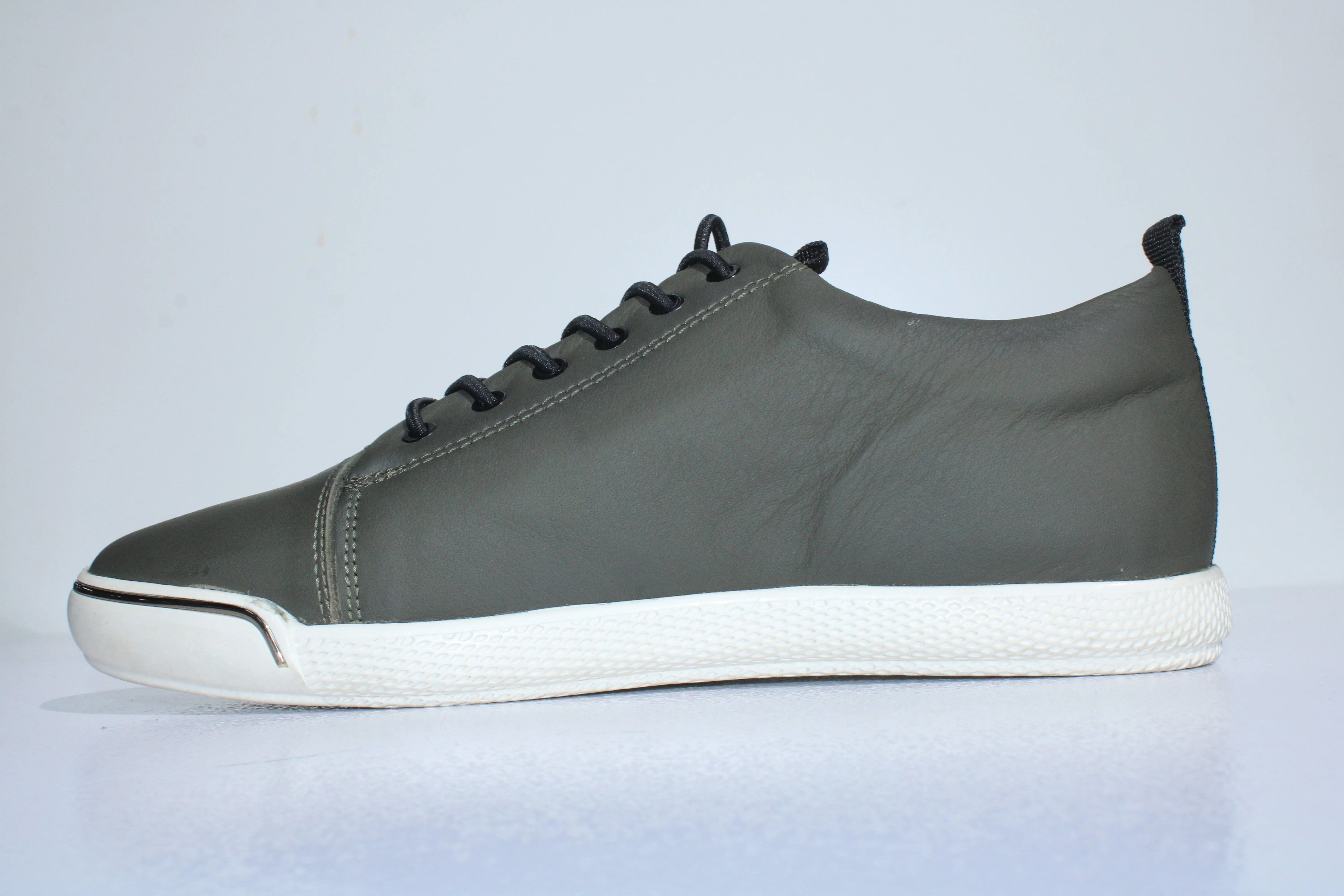 The Marcomen Casual Shoes Green