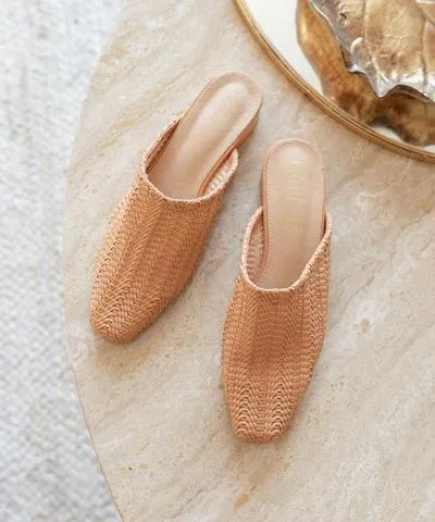 The Valen - Faux Leather Woven Mule (Coral)