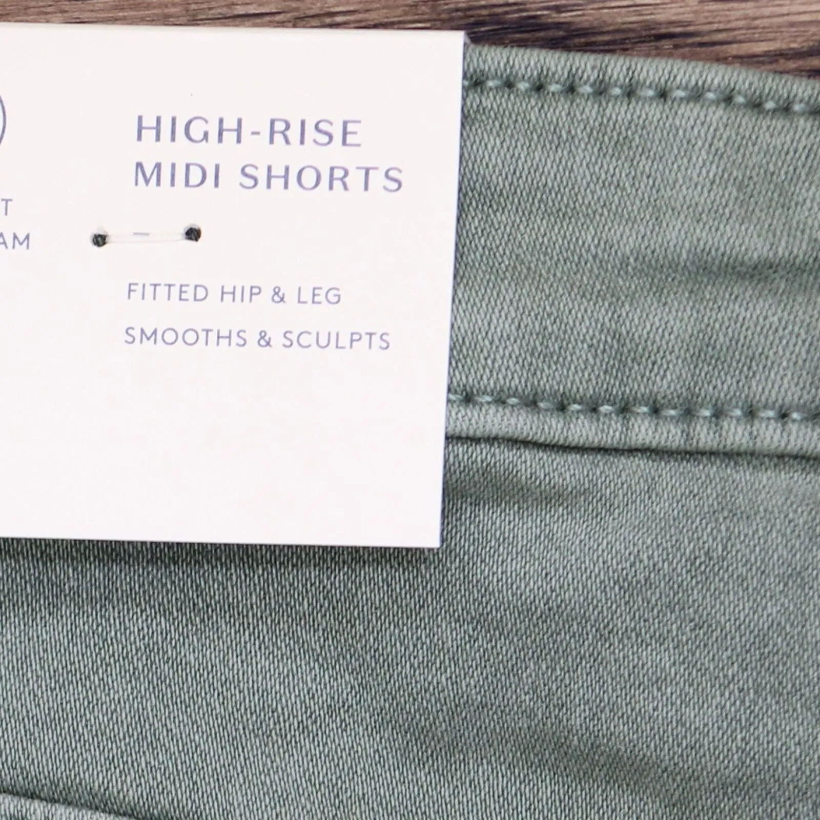 Universal Thread Women's High-Rise Short Jean Shorts 77522127