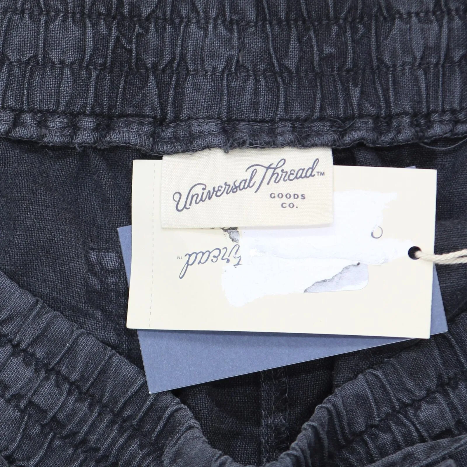 Universal Thread Women's Mid-Rise Tie Waist Utility Shorts