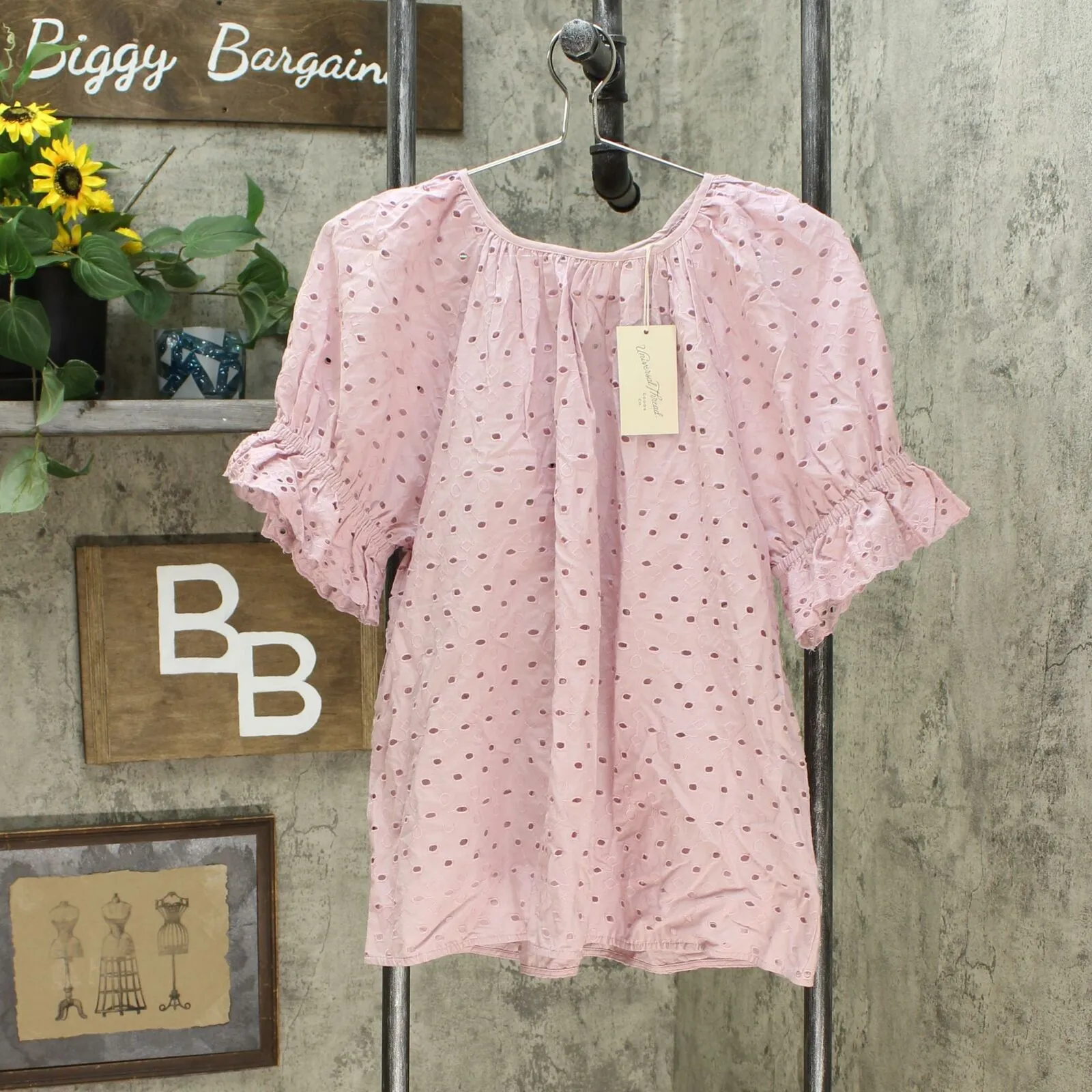 Universal Thread Women's Short Sleeve Round Neck Eyelet Top
