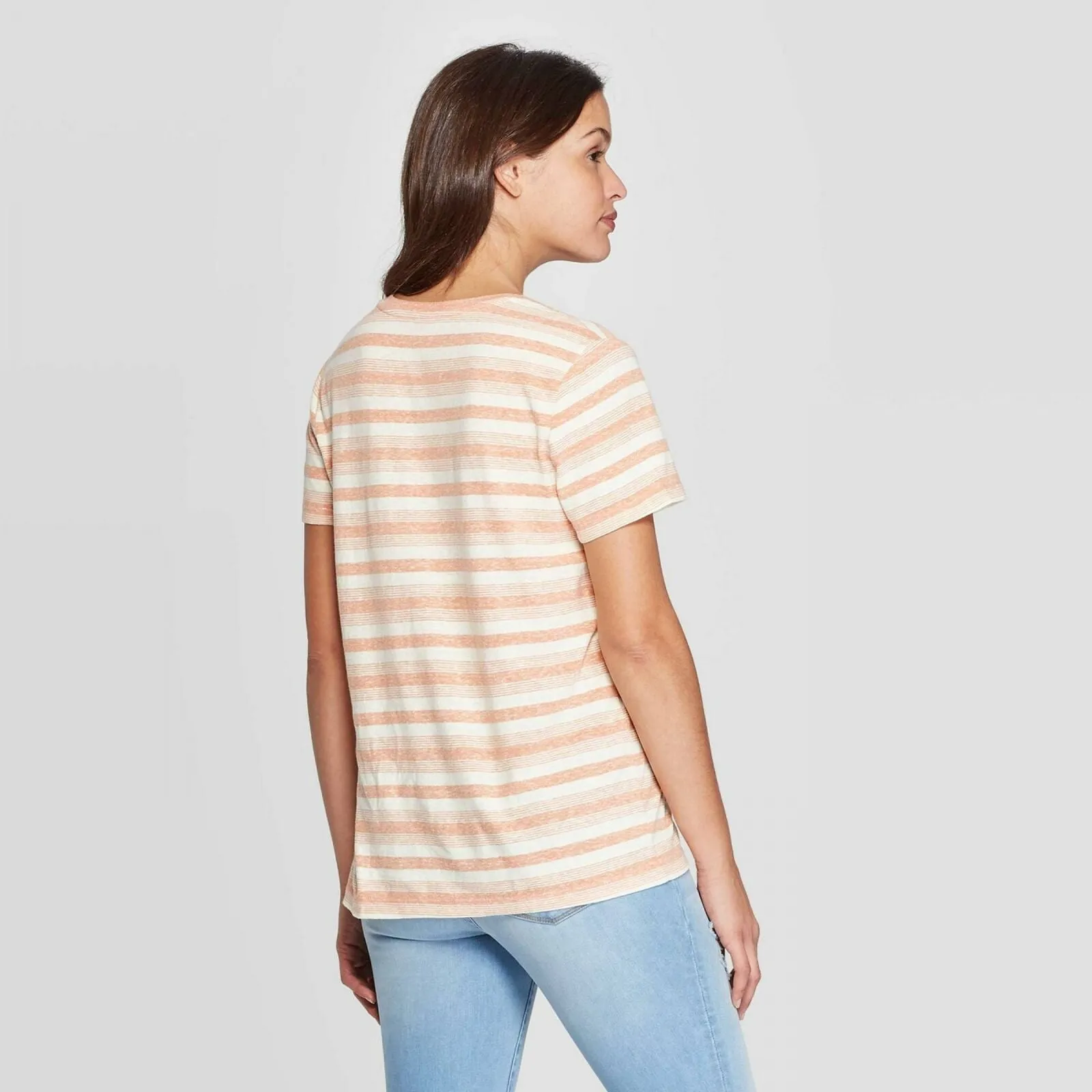 Universal Thread Women's Striped Relaxed Fit Short Sleeve V-Neck T-Shirt