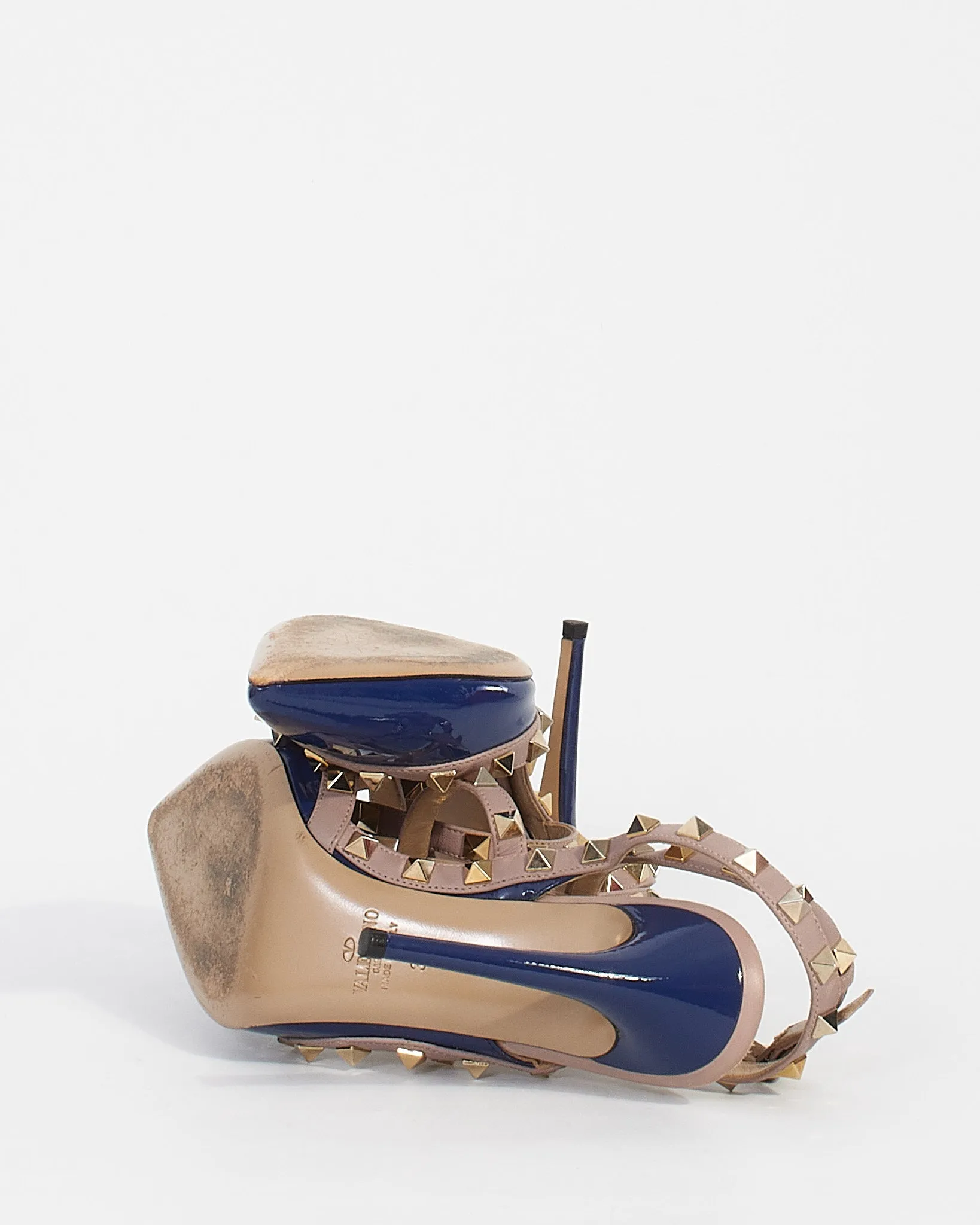 Valentino Blue Patent Leather Rockstud Pumps - 39