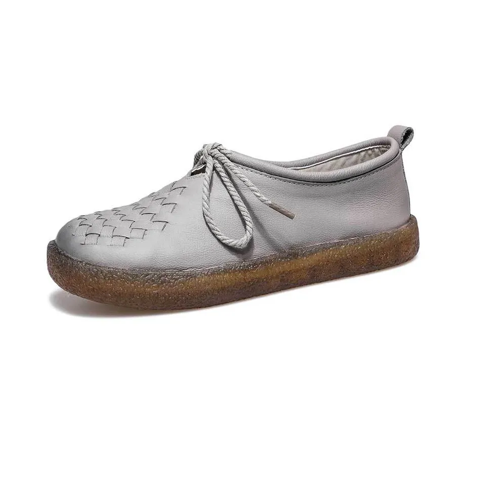Women's Casual Leather Flat Shoes Soft Sole Woven Shoes