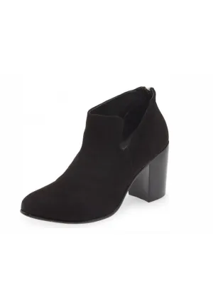 WOMEN'S CHOCOLAT BLU Briggs Black Suede BOOTIE