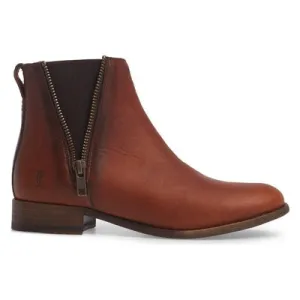 WOMEN'S FRYE CARLY ZIP CHELSEA 71364 COGNAC
